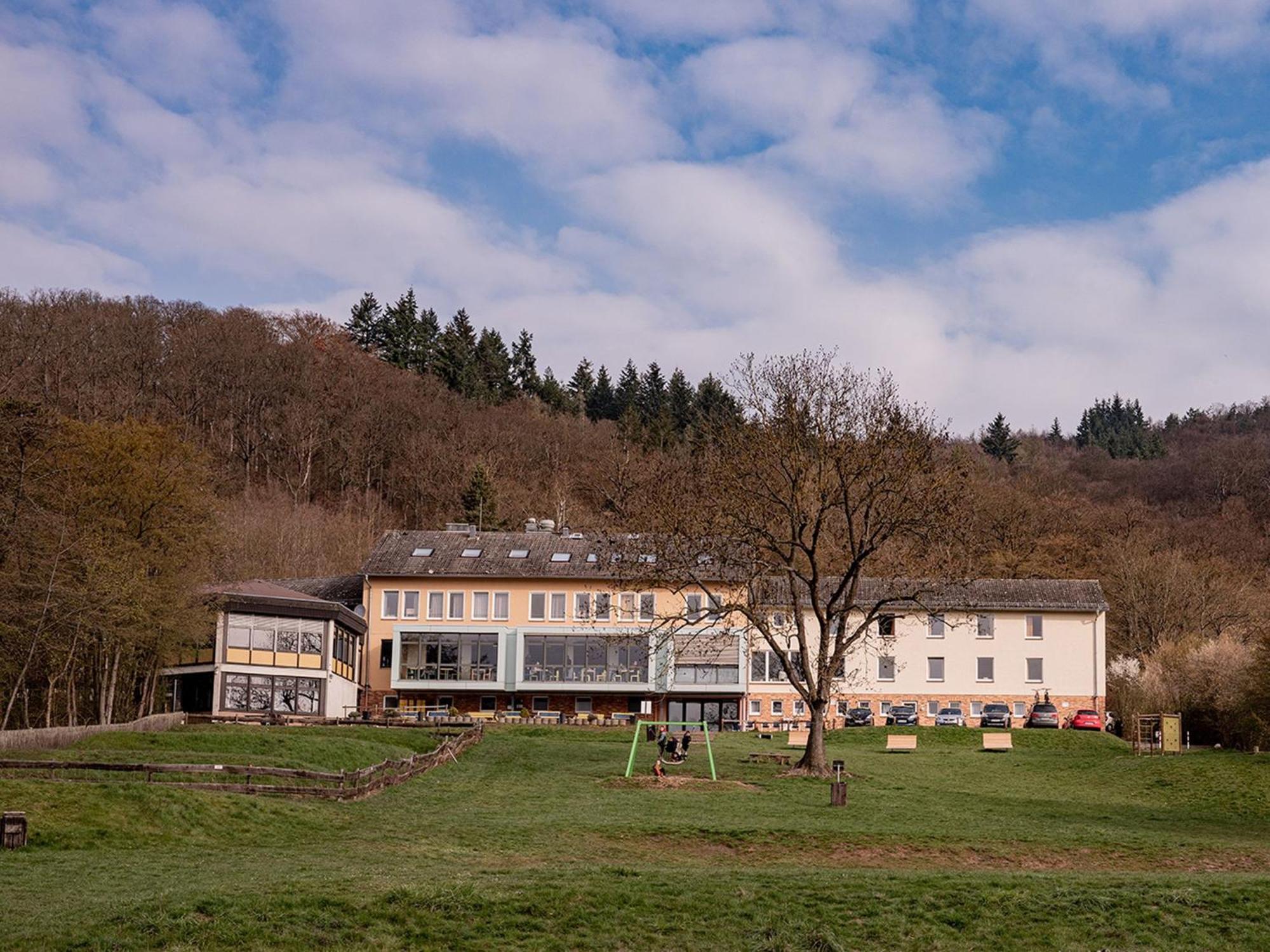 Jugendherberge Waldeck Am Edersee Esterno foto